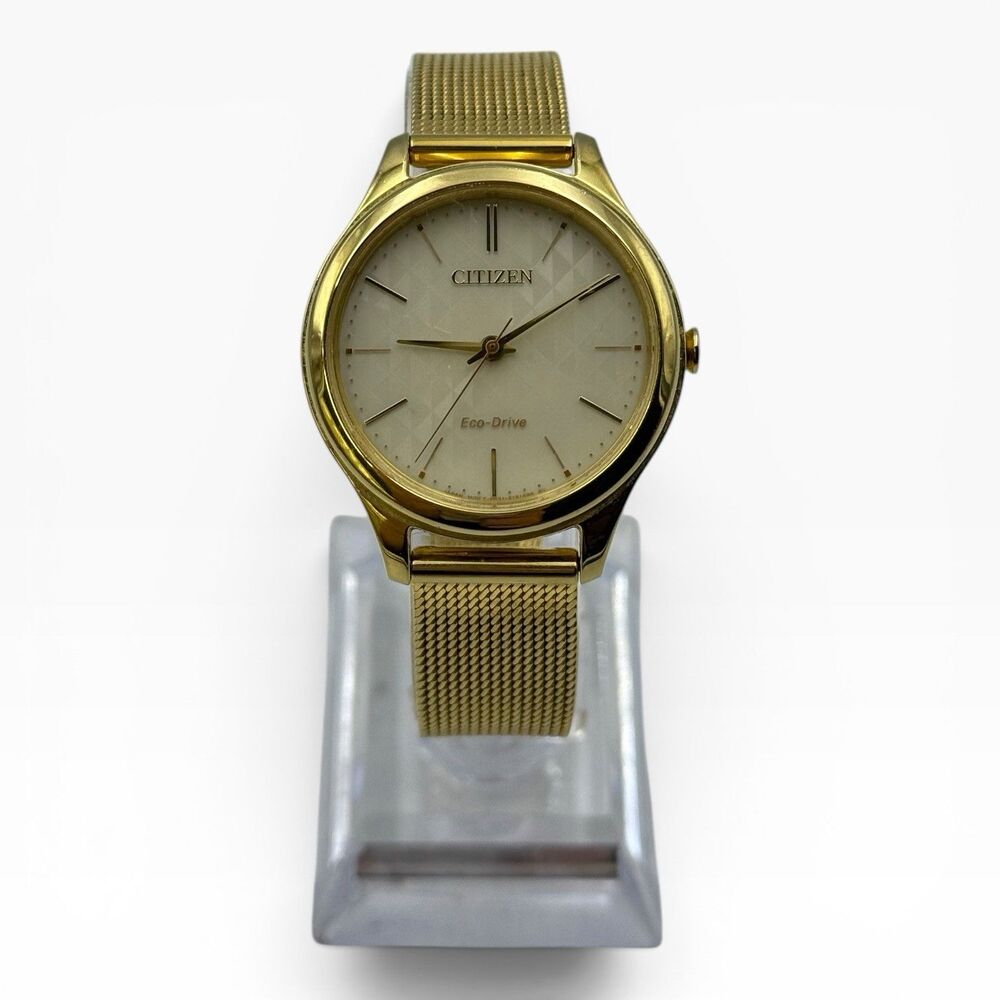 Citizen Women Analog Eco-Drive Casual Watch Classic Dress Silver Dial Waterproof